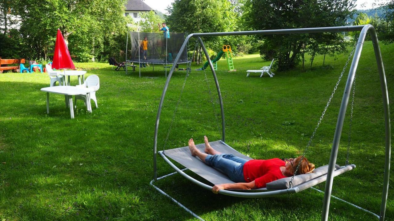 C1 Albmatte-Fewo Sauna, Hallenbad Aussenbecken Massagen Nebenan Menzenschwand-Hinterdorf Екстериор снимка
